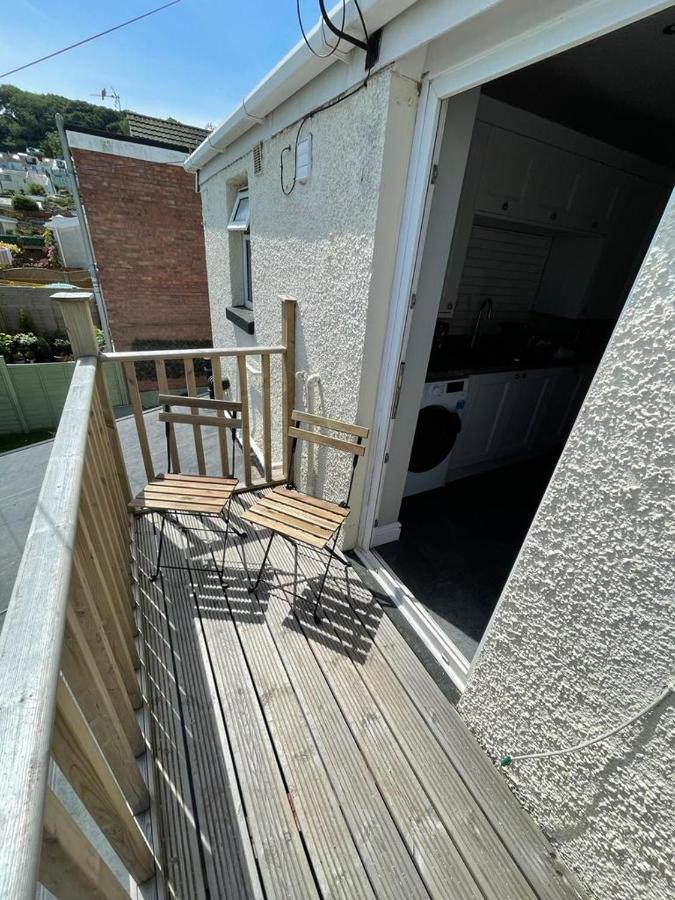 Stunning 1 Bedroom Flat In Apartment The Mumbles