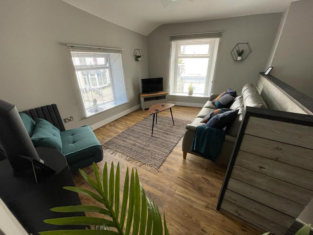 Stunning 1 Bedroom Flat In